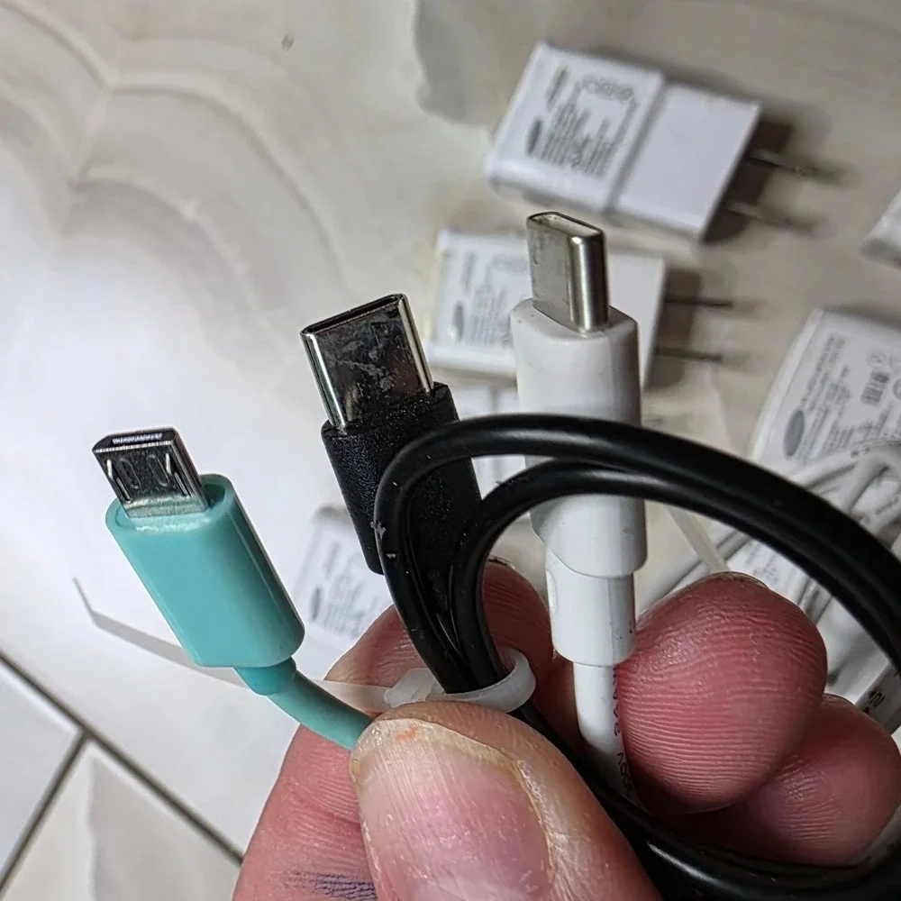 Samsung Wall Charger Lot 8 Adapter Blocks EP-TA20JWE EP-TA50JWE 3 USB Cables Z4